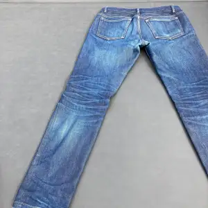 Jeans från A.P.C. | Skick 6-7/10, inga defekter | Storlek W30/L32 | Sjukt snygga med avtryck från användning, vi erbjuder ett schysst pris på 599 | Skriv om du har ytterligare funderingar!👊🏽