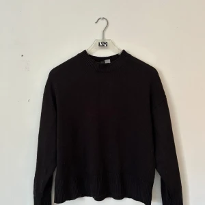 Svart mysig tröja🖤 - Superfint skick, använd ett fåtal gånger. 