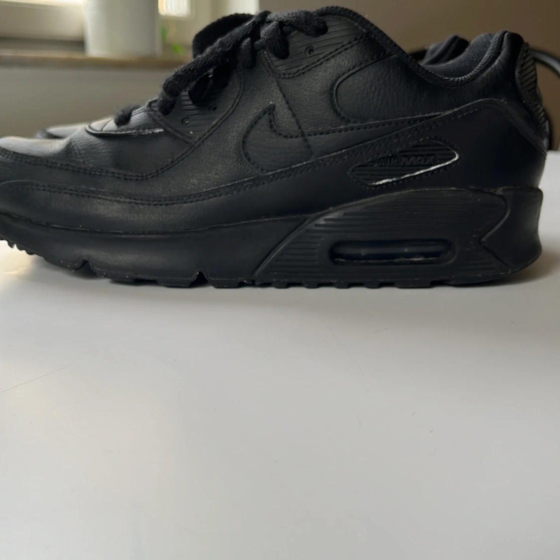 Svarta Nike skor  - 91