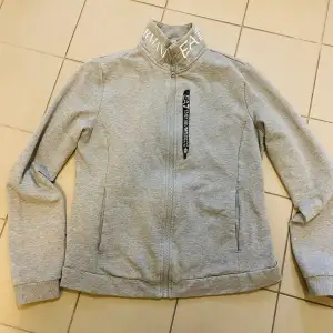 Emporio Armani hoodie, grå storlek L, junior 