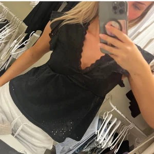 blus - aldrig använd 