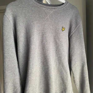 Lyle & scott sweatshirt - Mycket fint skick, storlek M