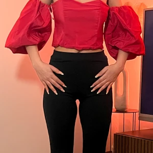 Fin topp från Gina - Skön material!