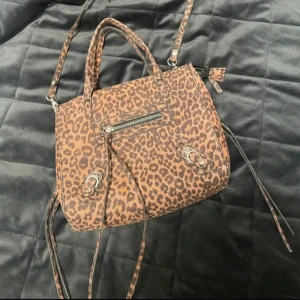 Leopardmönstrad handväska!💕 - Supersnygg!