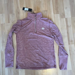 Träningströja - Fint skick med prislapp kvar