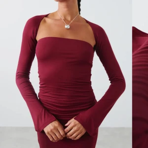 Tröja från Gina tricot  - Säljer denna fina tröja från Gina i storlek S, oanvänd med lappen kvar ❤️