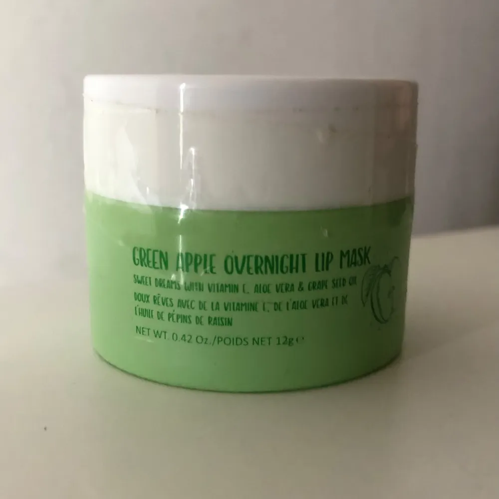 helt ny overnight lip mask . Skönhet.