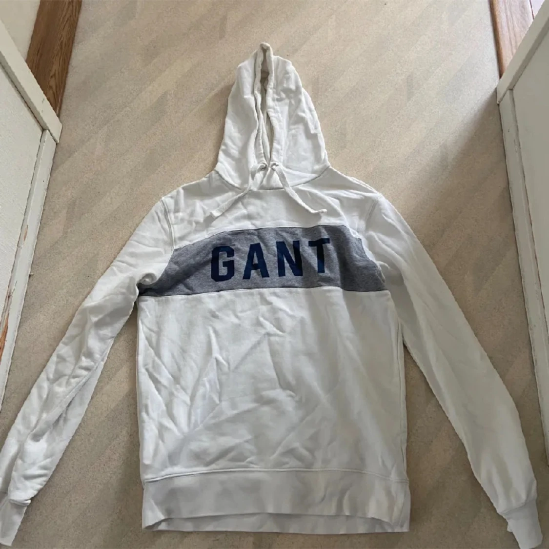 Båda tröjorna  - 90