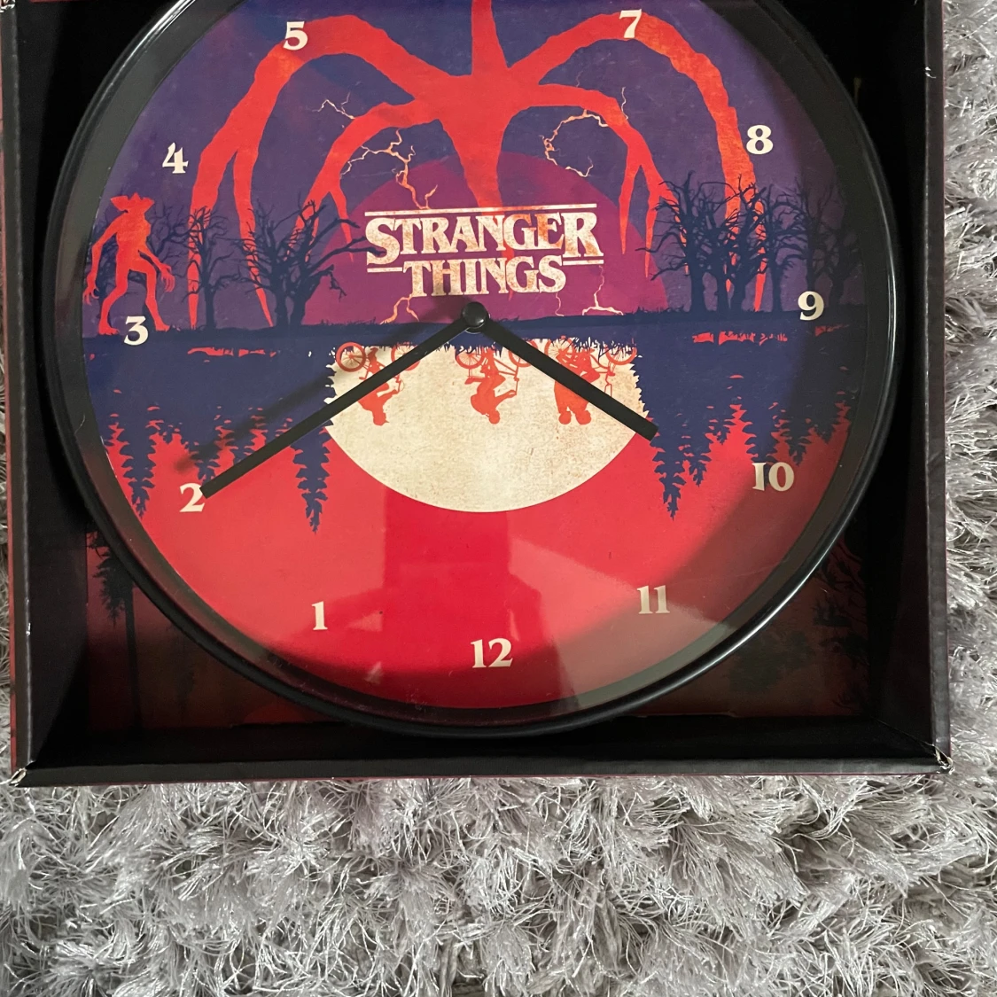 Stranger things klocka - 90