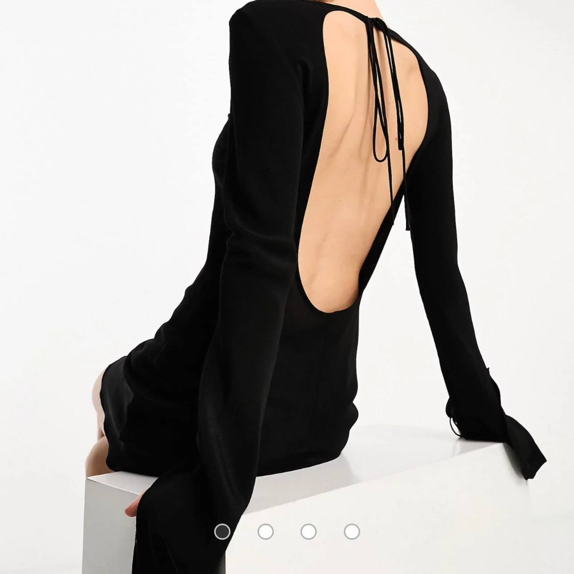 Svart klänning weekday - 91