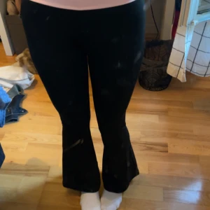 yoga pants  - säljer eftersom de är för korta och aldrig används💕 