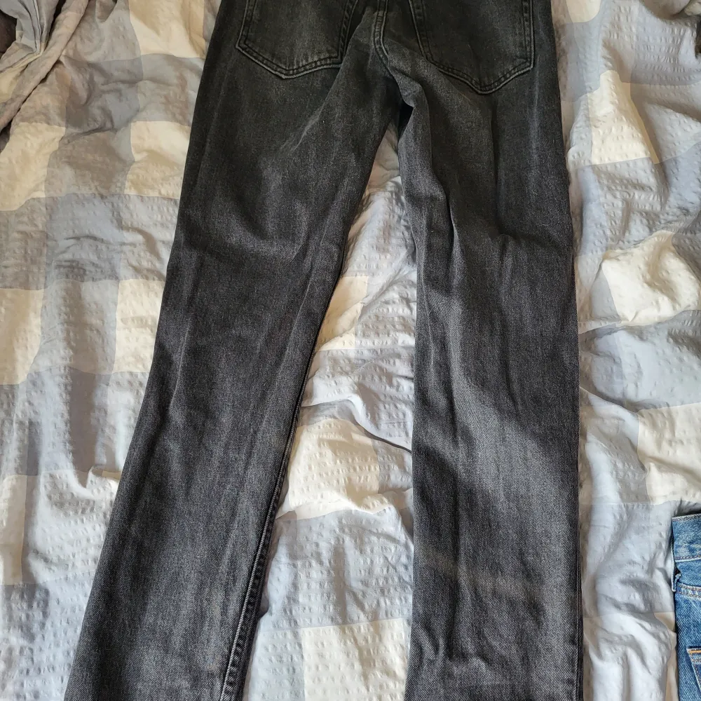 Använda någon enstaka gång Storlek 36 Perfekta slim jeansen, super sköna. Jeans & Byxor.