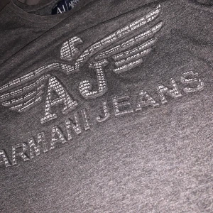 Armani tröja  - Helt ny oanvänd Armani tröja. Fraktar och möts, säker betalning✅