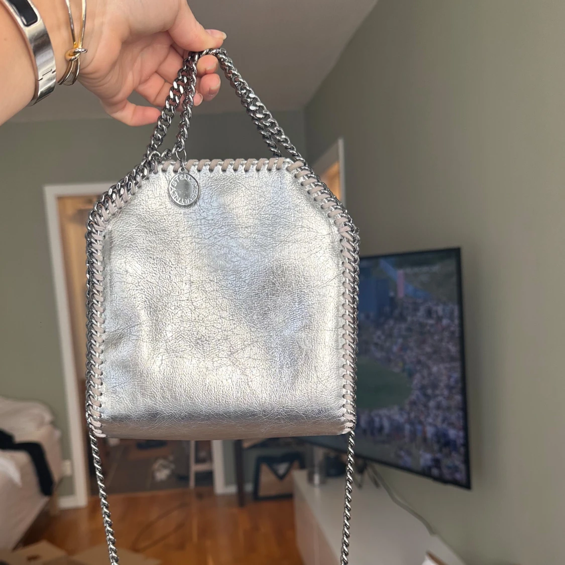 Silvrig Stella McCartney väska!  - 90