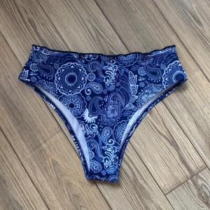 Bikini underdel - Fint mönster