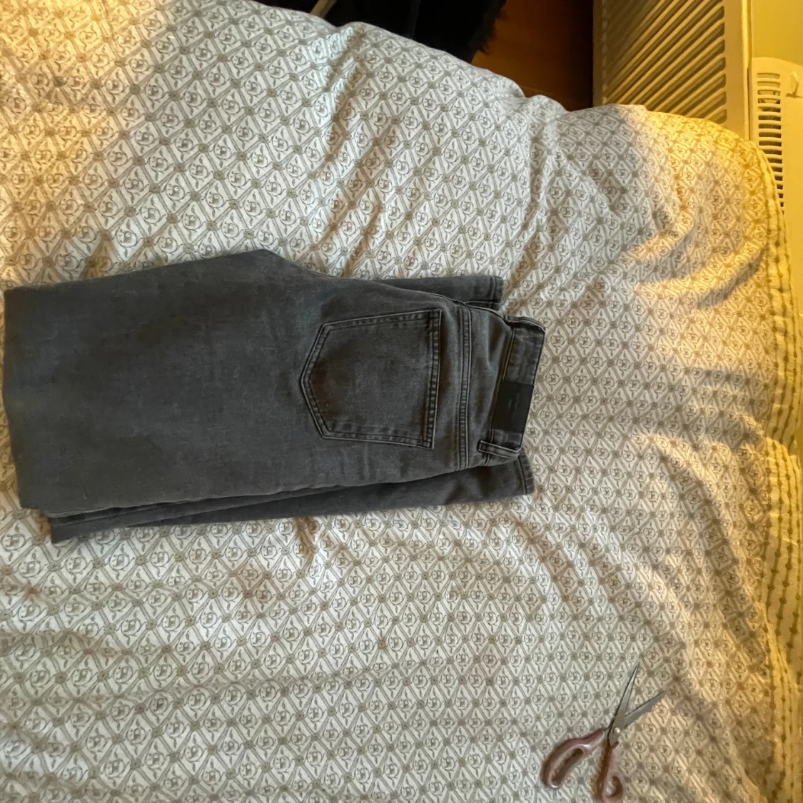 Gråa flare jeans🤍 - 91