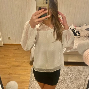 VILA blus - SOM NY! Använd en gång💓