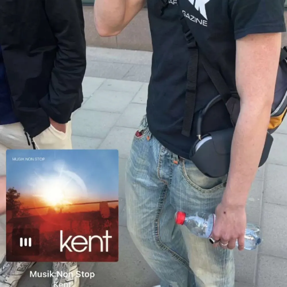 Feta trueys i nyskick, modellen är Billy super T (Row 34;Seat 33) Hör av dig vid minsta fundering 🤝. Farkut & Housut.