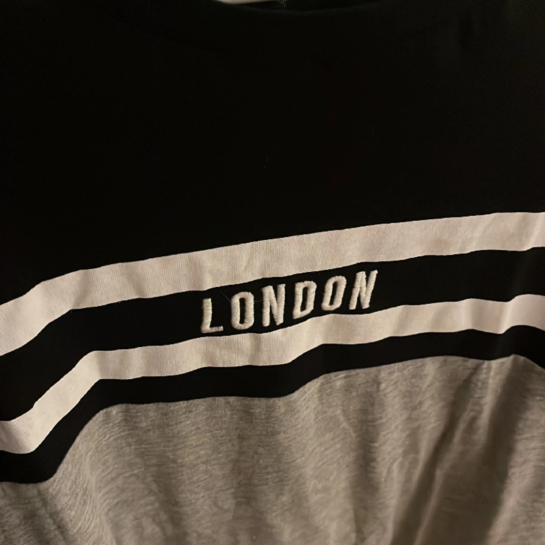 Flerfärgad t-shirt  - 90