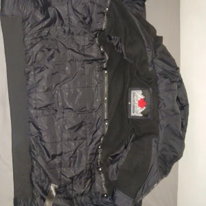 Canada zavetti jacka - Svart Canada zavetti jacks storlek S bra skick