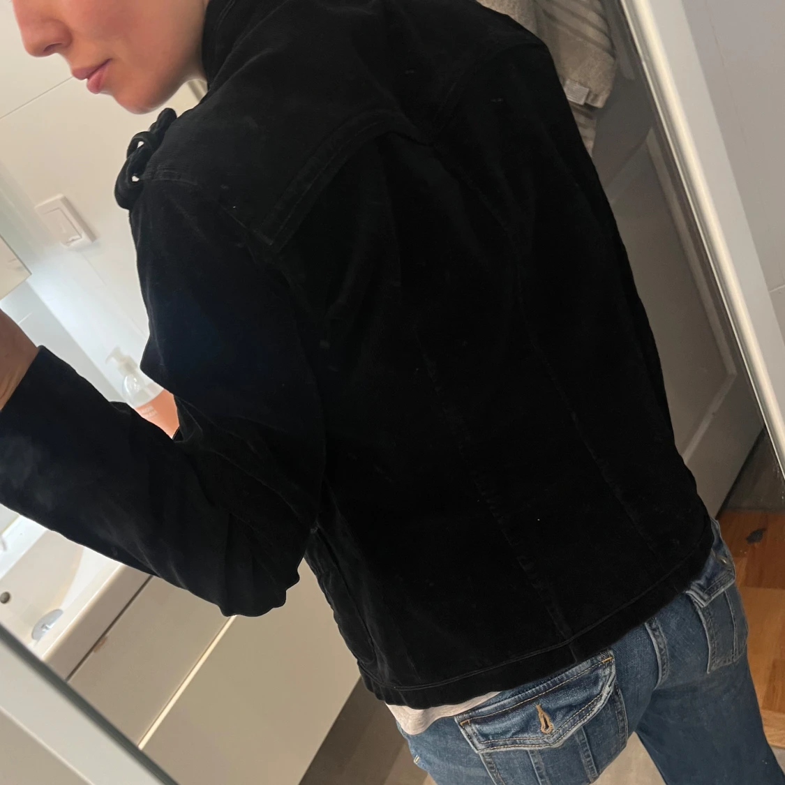 Svart manchesterjacka med knappar - 3