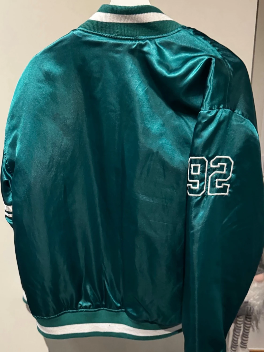 Grön satin bomberjacka  - 1