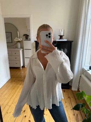Skjorta/blus - Använd men fint skick!