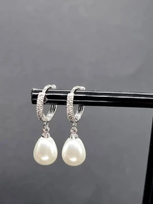 Handgjorda örhängen  - Material-rostfritt stål 