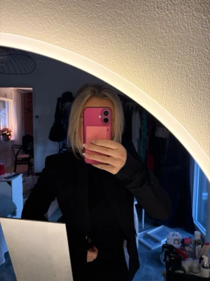 Svart kavaj från HM - Svart kavaj feån HM