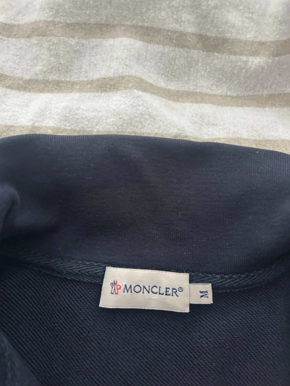 Marinblå ziptröja från Moncler - 1