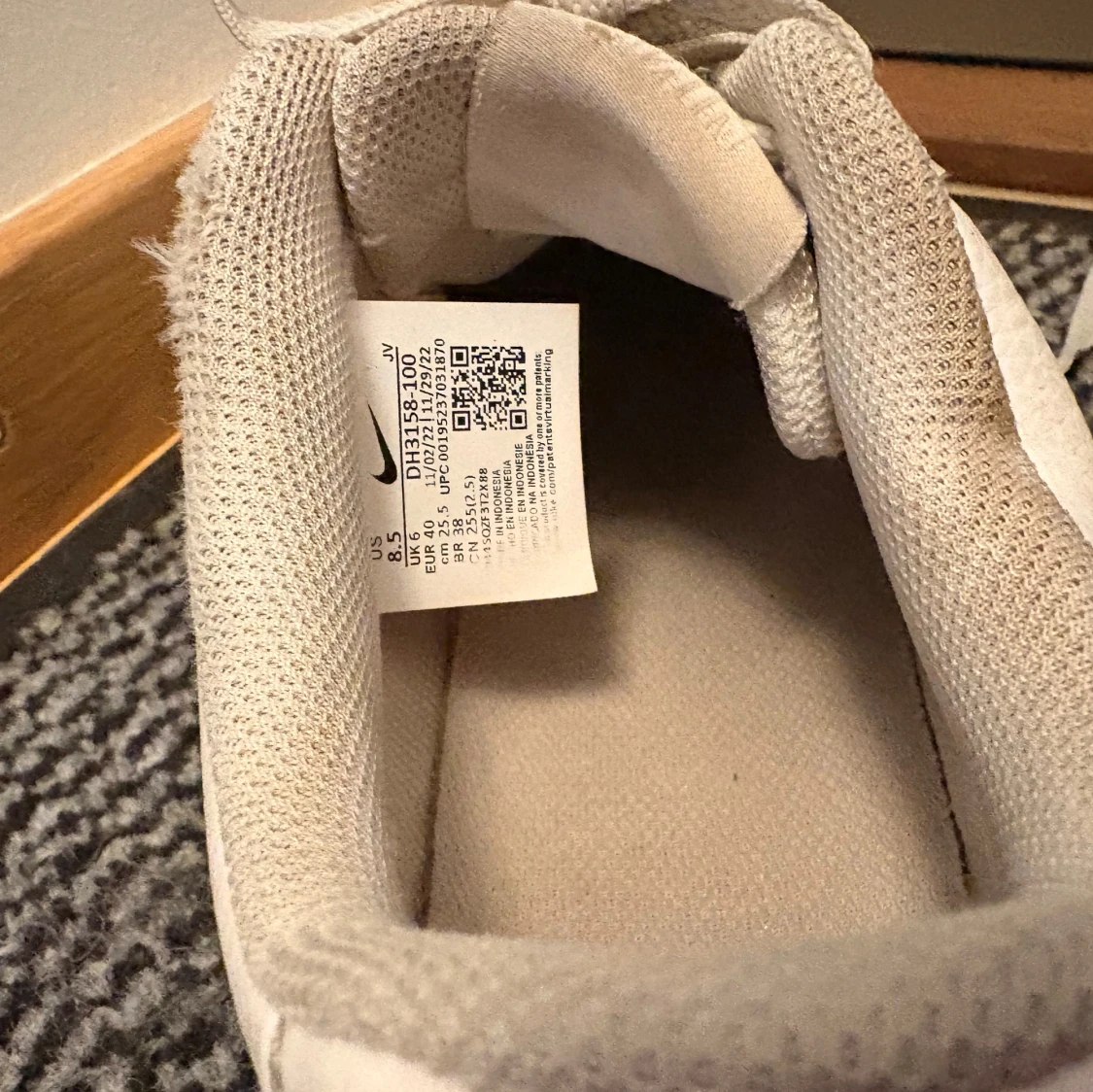 Vita Nike sneakers i skinn - 4