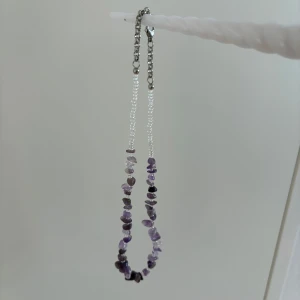 Halsband - Säljer detta fina halsband💕