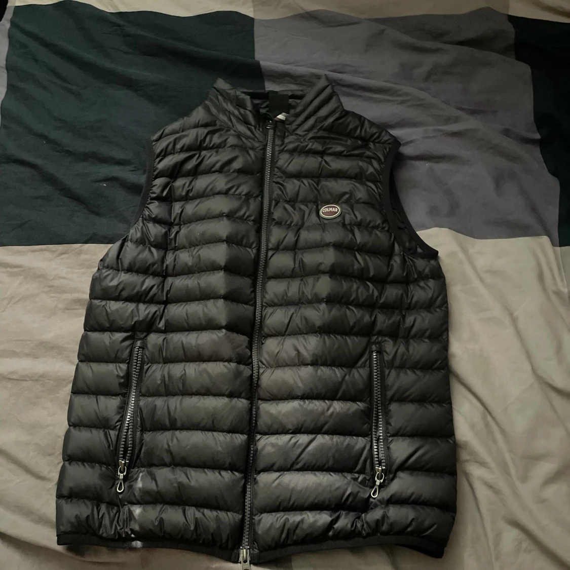 Tonår Svart dunväst från Colmar - 1
