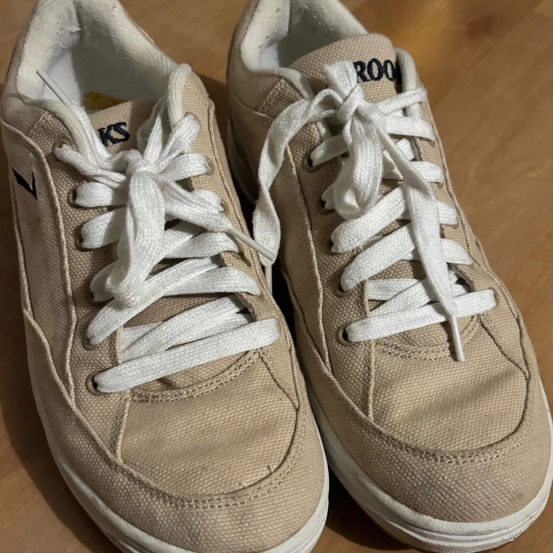 Herrsneakers från Brooks - 2