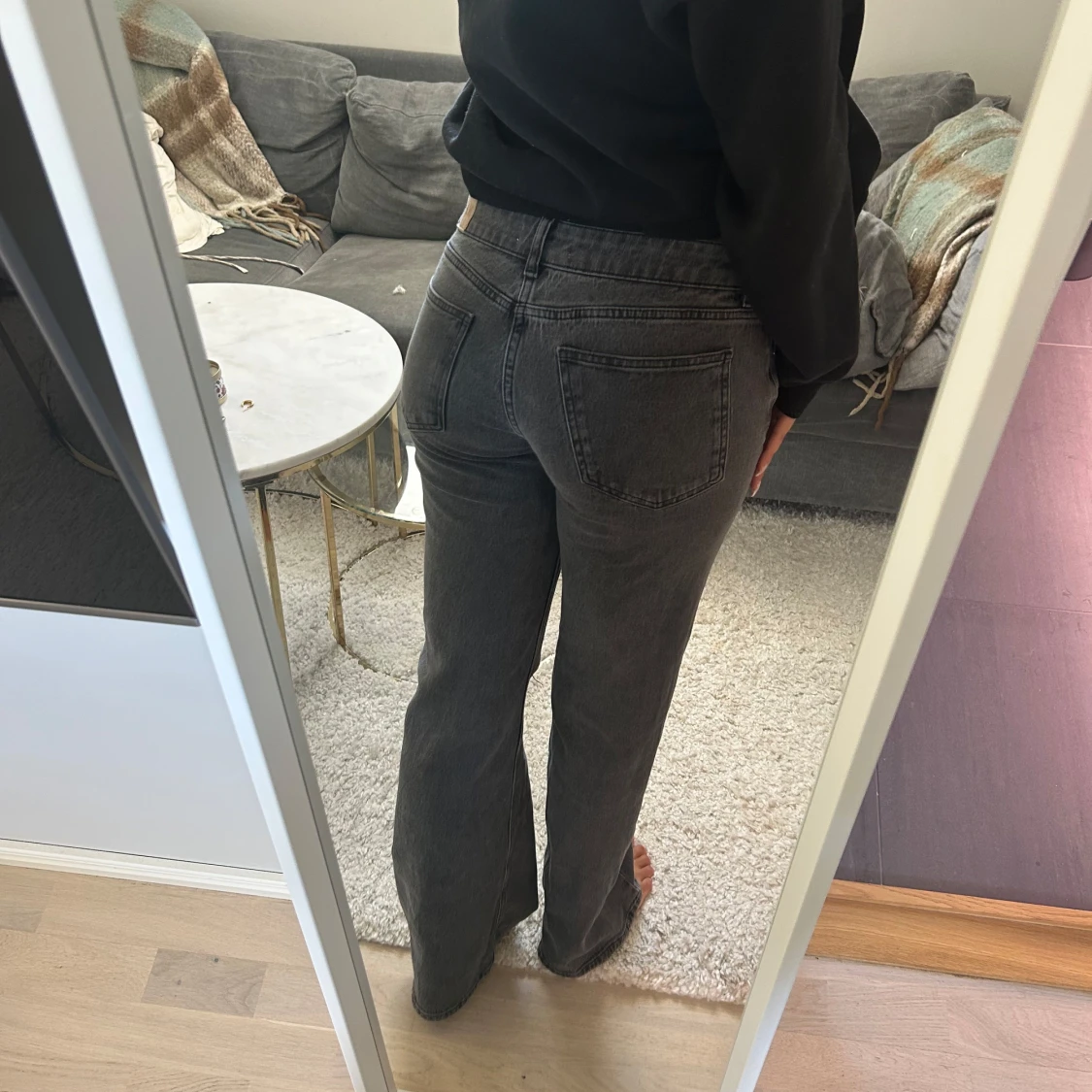 Mörkgrå raka jeans med låg midja - 1