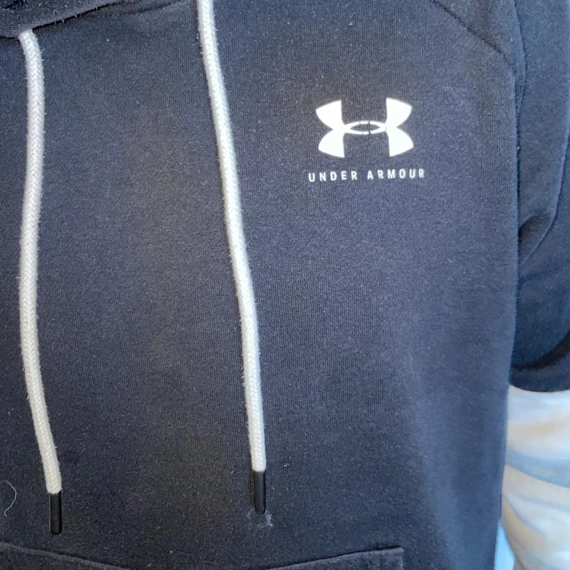 Navy blue hoodie från Under Armour - 2