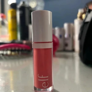 Blush - Bara testad, aldrig använd mer än 1 gång