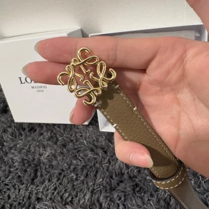 Loewe women belt - 90cm, used sometime, sell it because my girl friend dont want anymore