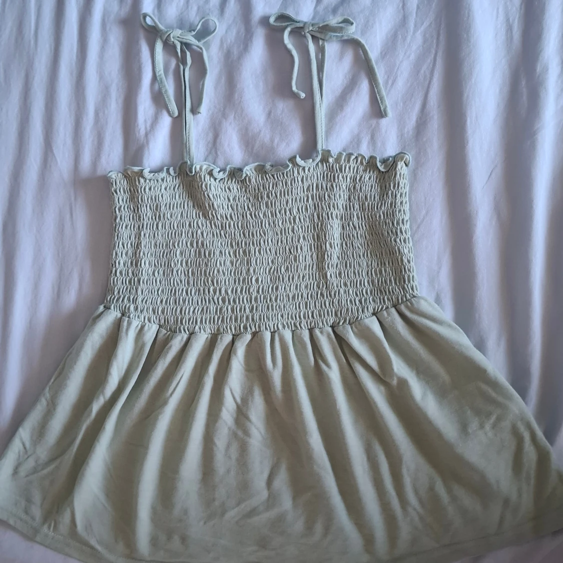 Ljusgrön kort klänning från Vero Moda