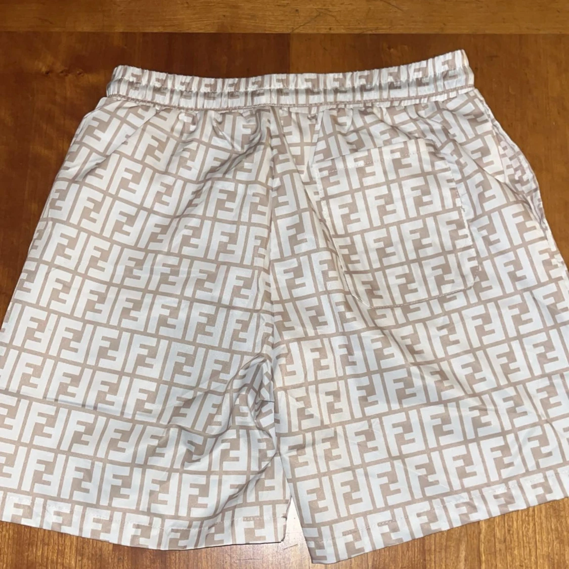 Beige Fendi shorts - 3