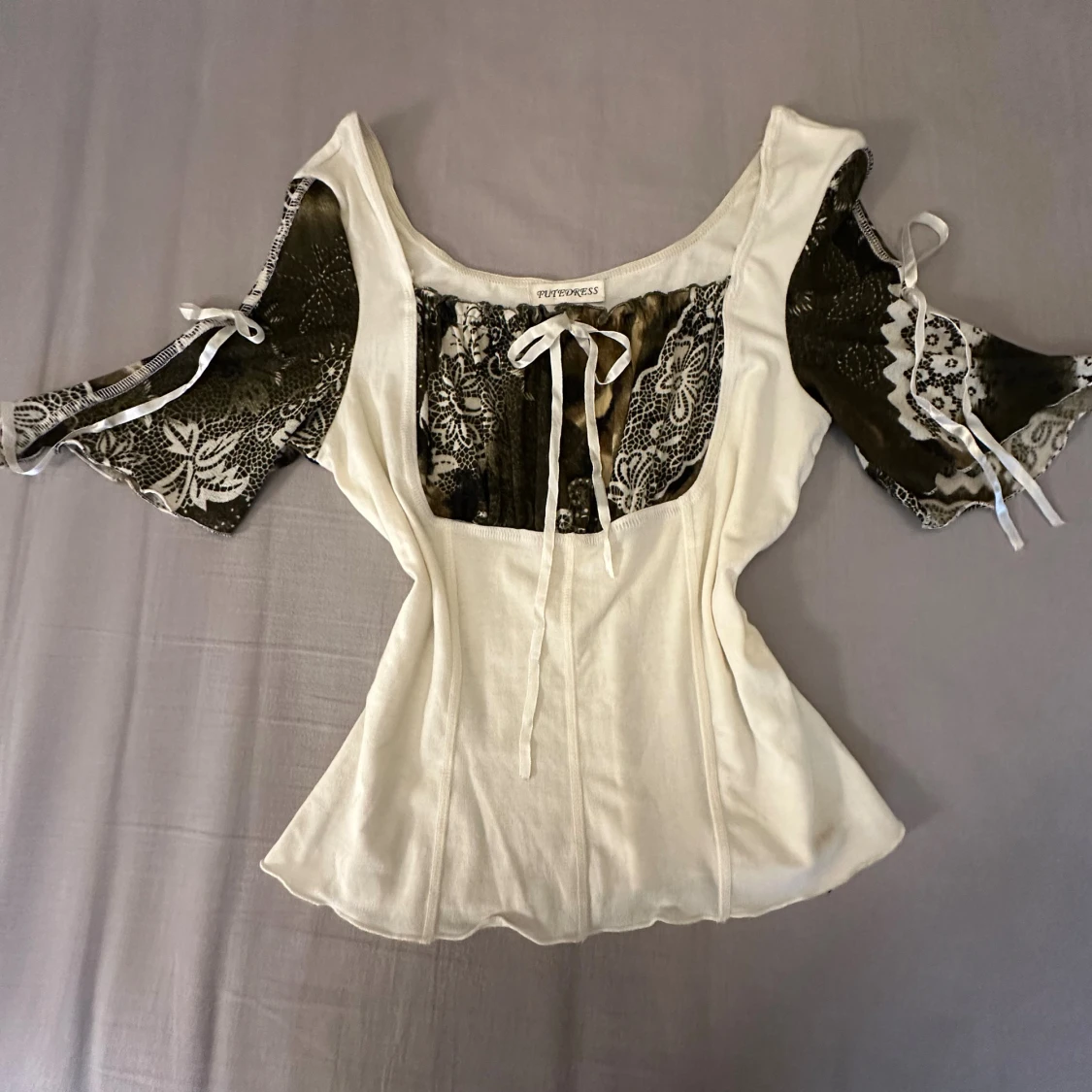 Retro style milkmaid top