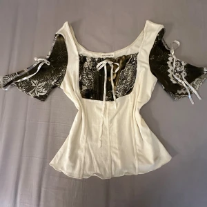 Retro style milkmaid top - Retro style milkmaid top