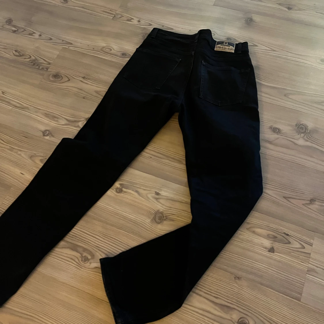 Svarta jeans från Dressman  - 2