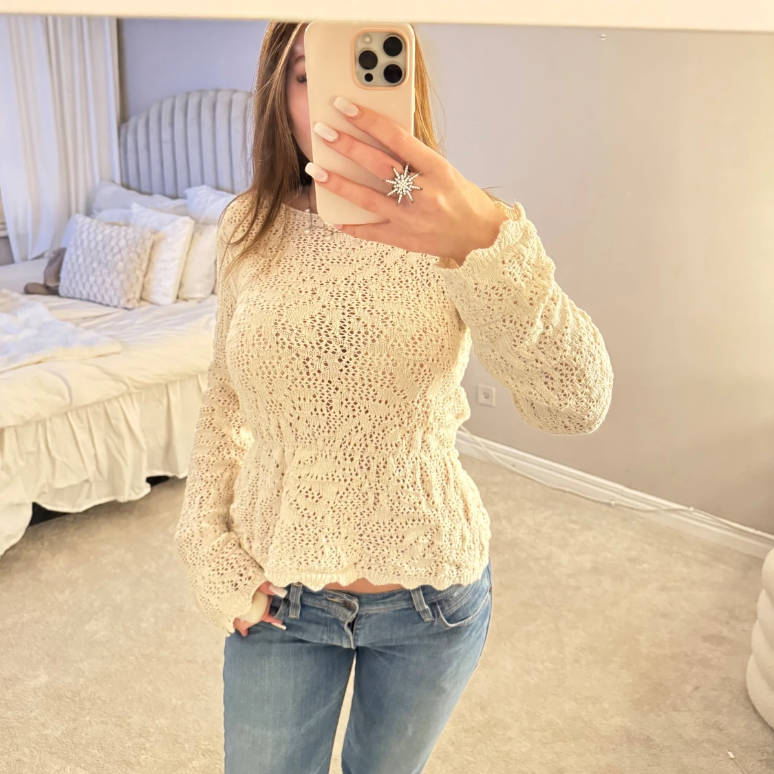 Beige stickad tröja 