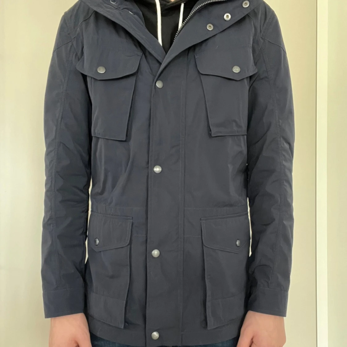 Mörkblå fieldjacka från Hackett London