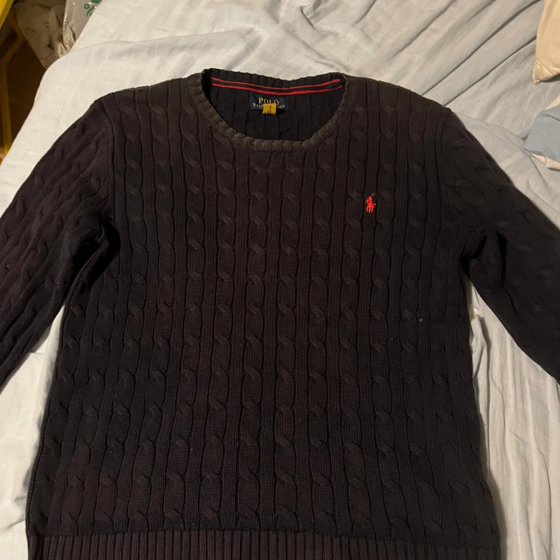 Mörkblå stickad tröja Polo Ralph Lauren