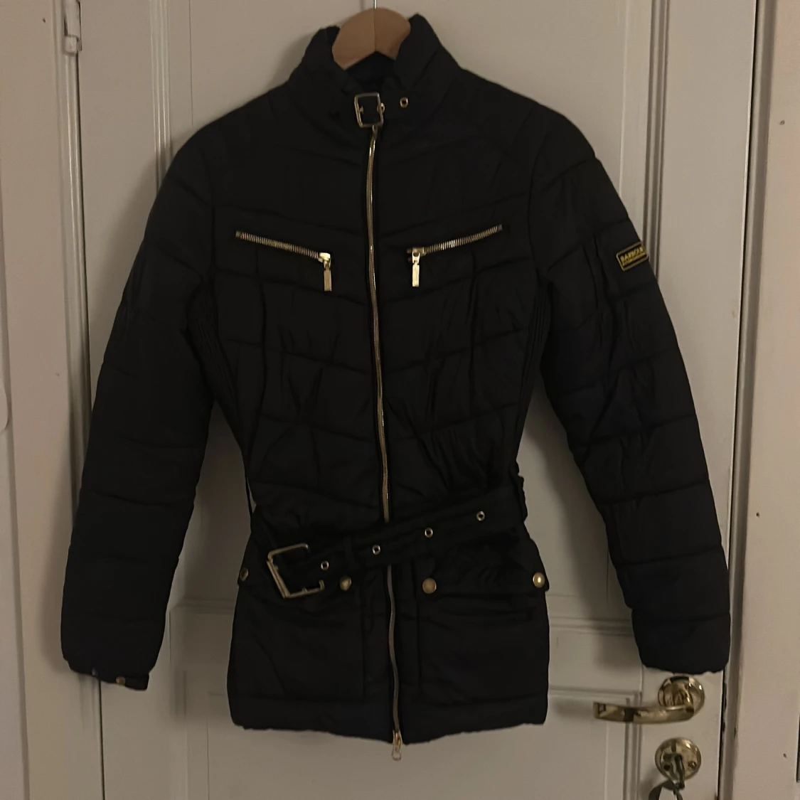 Svart quiltad pufferjacka Barbour - 2