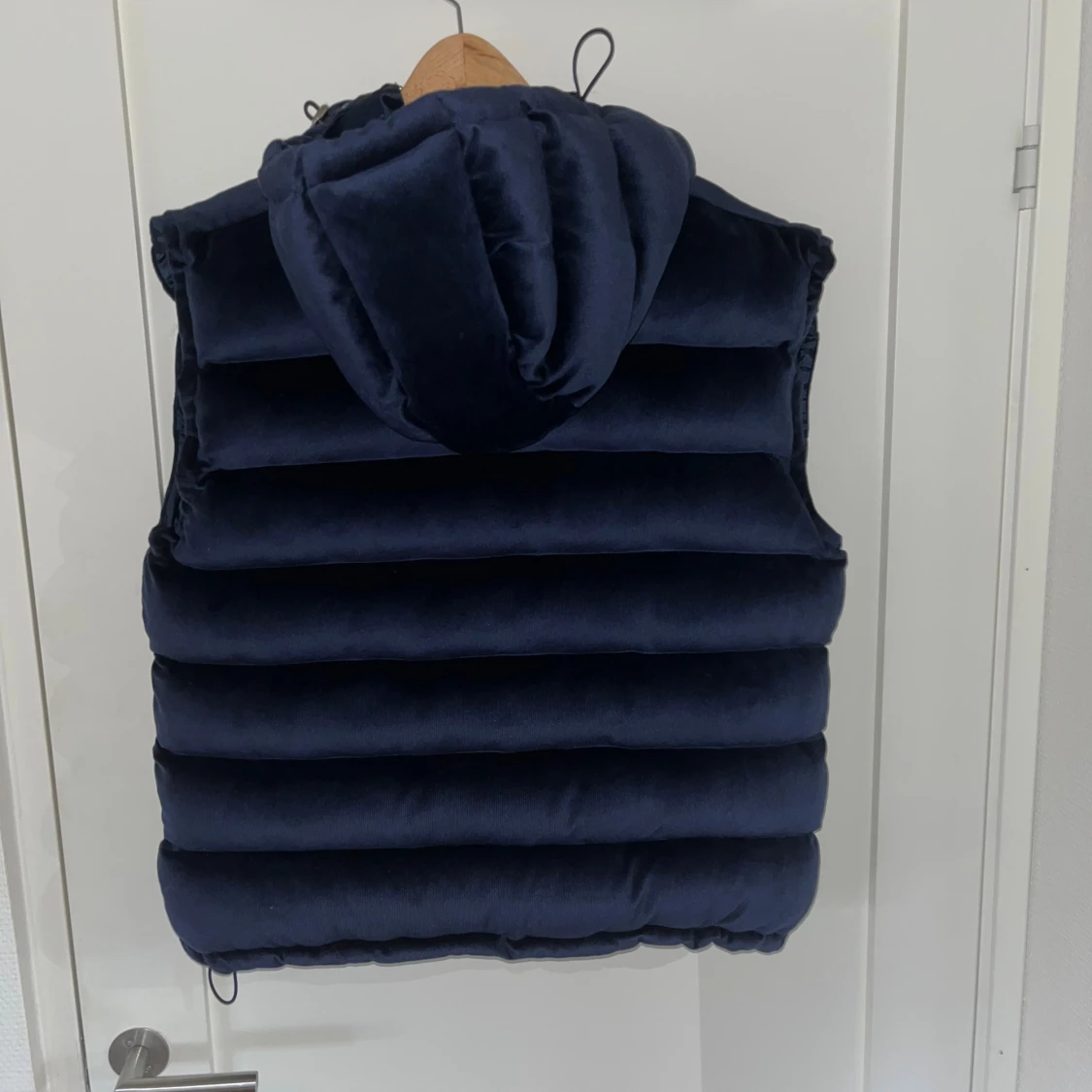 Väst från Vendiera - 1