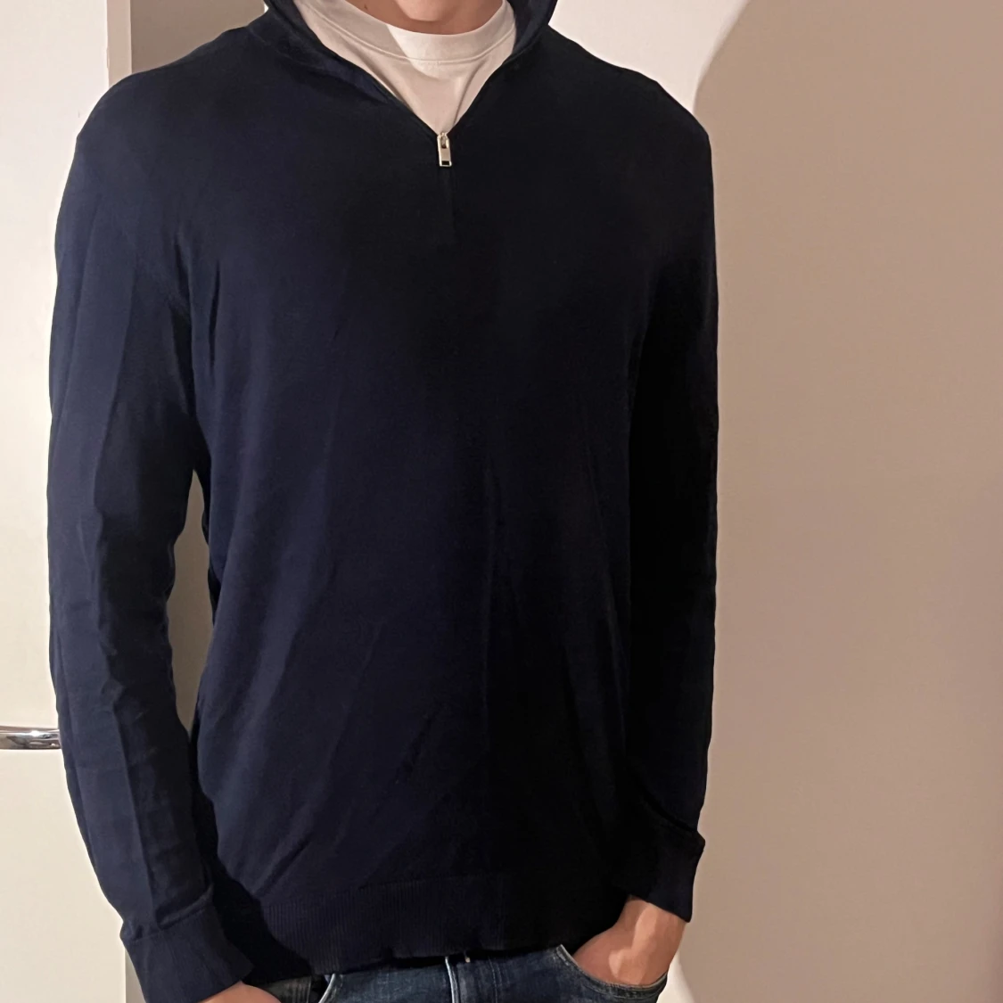 Mörkblå långärmad half zip tröja