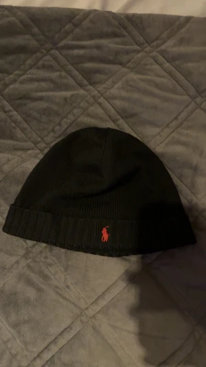 polo mössa - polo mössa som ny nästa aldrig använd. kan bytas mot något också
